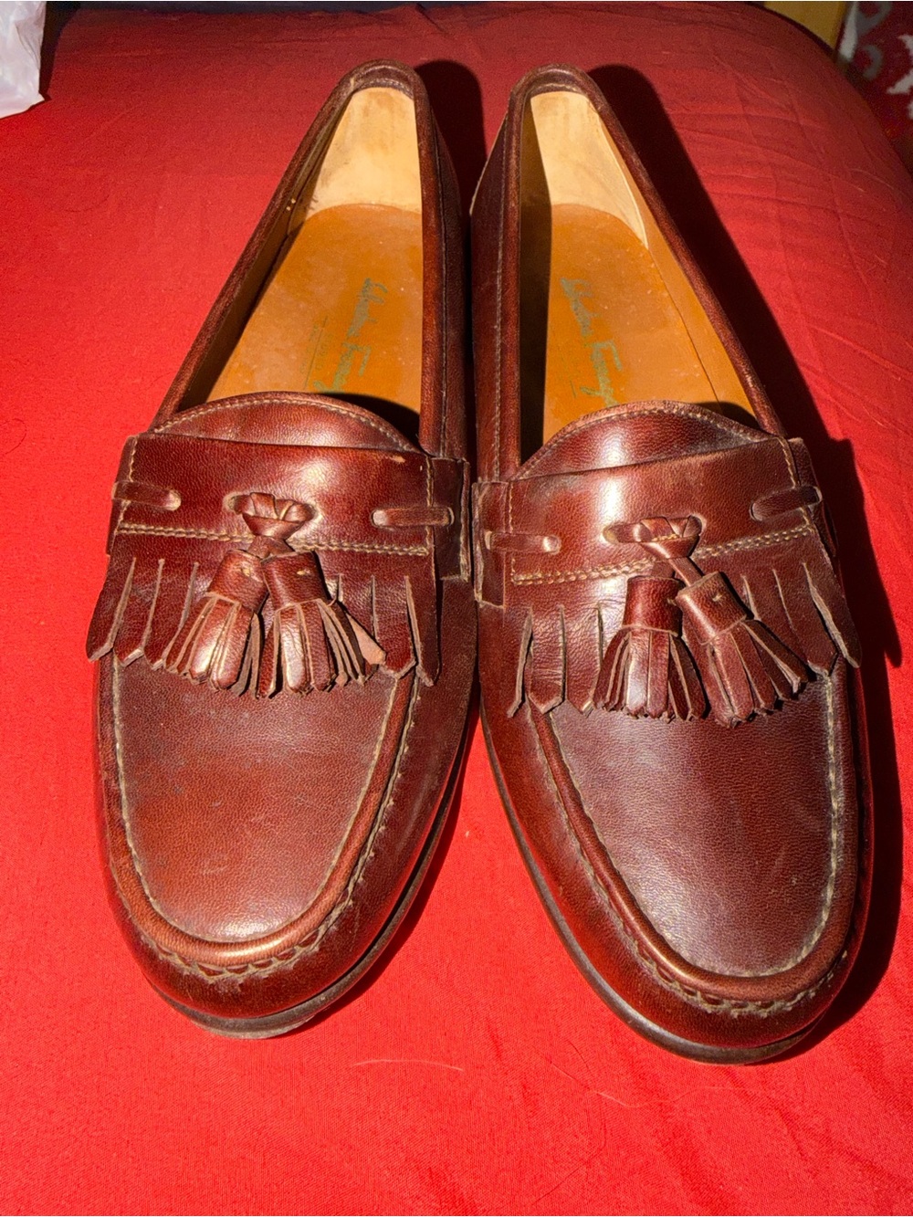 Salvatore Ferragamo Kiltie tassel loafer shoes Burgundy 9D Made In Italy